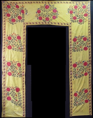 uzbek  suzanı  - 240 x 187 x 48  cm                     