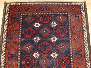 Antique Baluch rug from Khorassan region of Eastern Persia with a well drawn mina khani lattice design. www.knightsantiques.co.uk 

Size: 5ft 5in x 2ft 11in (164 x 90cm).

Circa 1900.

A good Baluch rug with  ...