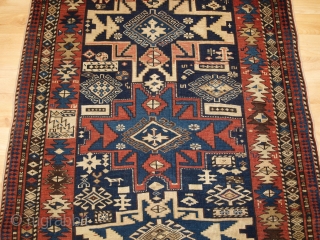 Antique Caucasian Shirvan rug with 'Lesghi star' design. www.knightsantiques.co.uk 

Size: 5ft 0in x 3ft 6in (152 x 107cm).

Circa 1890.

A superb Caucasian rug with a single vertical row of three 'Lesghi Stars', Superb  ...