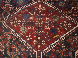 Antique south west Persian Qashqai tribal carpet of outstanding design. www.knightsantiques.co.uk Size: 10ft 2in x 6ft 4in (310 x 194cm). 

Circa 1880.

The carpet has three linked latch hook medallions each containing emblems  ...