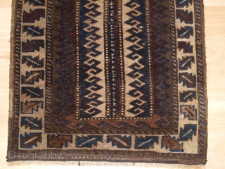 £275.00 Click the link www.knightsantiques.co.uk to view more items.

Size: 3ft 3in x 1ft 11in (101 x 58cm).

Antique Afghan Baluch balisht face, balisht were storage bags used to keep either grain or personal  ...