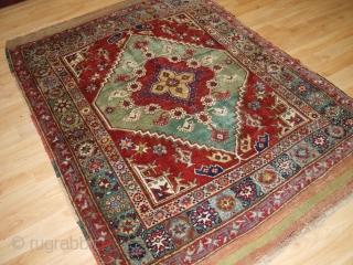 Antique West Anatolian rug from the small village of Dazkiri which lies on the road from Denizli to Sparta. www.knightsantiques.co.uk Size: 6ft 7in x 4ft 11in (200 x 150cm). 

Circa 1900.

The rug  ...