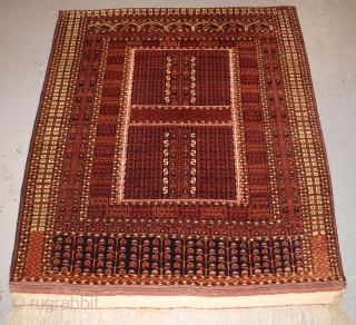 50 Superb rugs at substantial discounts, http://www.knightsantiques.co.uk/stock.asp?t=category&c=AA-SUMMER-SALE
 Please click the link to view.                    