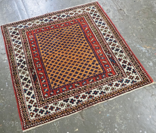 Antique Turkish Bergama rug of small square size, the rug has an interesting all over diamond lattice design.
Size: 3ft 5in x 3ft 3in (103 x 100cm).
Circa 1900.
The rug has a fine lattice ...