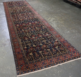 Antique Caucasian Kuba region 'Konagkend' runner, with all over repeat design.
www.knightsantiques.co.uk
Circa 1900.
Size: 14ft 2in x 4ft 3in (433 x 129cm).
The dark indigo field is filled with finely drawn repeat design, typical of  ...