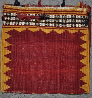 A fine old Qasgai bag, complete with pretty back, with good dyes, in excellent original condition. About 30cm square (face) Freindly price!           