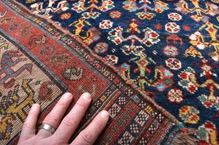 A good antique Qasgai rug with beautiful wool, good dyes and an exceptionally rare border. Excellent condition, fat greasy pile all-over, one or two small repairs, fringes added. Super clean and moth  ...