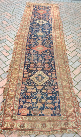 An unusual Karaja runner of good vintage, very pretty, with excelent dyes and well made but with lots of problems and really filthy, proper English condition!! Perfect for restoration, good price for  ...
