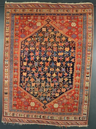 A fine antique Afshar tribal rug with good dyes and fabulous sumack end finishes. Slight wear/corrosian to blue, but a solid rug with no repairs. late 19th century. 177x128cm    