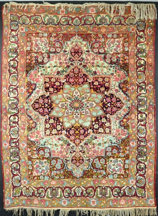 Antique Kirman (Lavar?)dozar, good quality piece in unusually good condition for its type, with just touches of light wear. Late 19th century           