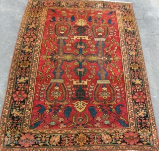 A fine antique Sarouk Ferahan small rug, with good design. Late 19th century. about 5x3.                  