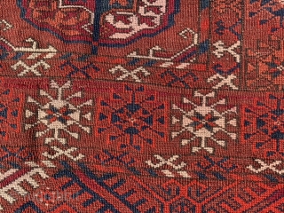 Tekke Turkoman, late 19th century, 3-7 x 5-5 (109 x 165), rug was hand washed, even low, floppy handle, 2 worn spots to fountain, 
Plus shipping.       