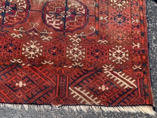 Tekke Turkoman, late 19th century, 3-7 x 5-5 (109 x 165), rug was hand washed, even low, floppy handle, 2 worn spots to fountain, 
Plus shipping.       