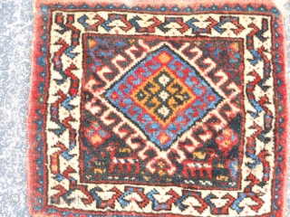 Persian Qashqai Chanteh bag face, 6" x 6" (.15 x .15), early 20th century, very good condition, 2 small animals, thick soft wool.          