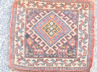 Persian Qashqai Chanteh bag face, 6" x 6" (.15 x .15), early 20th century, very good condition, 2 small animals, thick soft wool.          