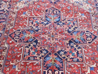 Persian Heriz Goravan, circa 1920, 7-9 x 10-9 (2.36 x 3.28), good condition, rug is clean, ends have been overcast, butter background, slight wear in places.       