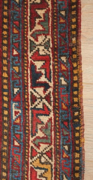 Khamseh Arabi rug, late 19th century. Fantastic colors and design. A couple of repairs and a little moth nibble.  156 x 181 cm         