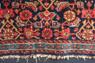 Bidjar mat, 19th century.  Five or six colors with a beautiful thin lighter blue border.  Afshan-like design scheme with Heratis and round floral motifs. Good condition. 65 x 63 cm,  ...