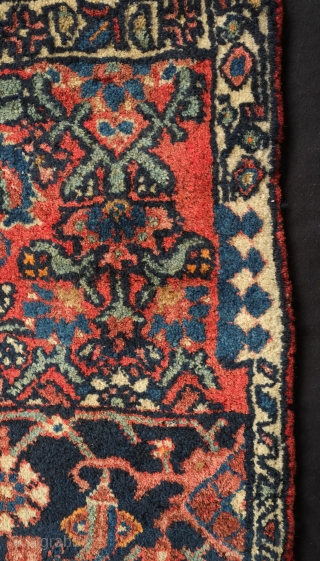 Bidjar vagireh, 19th/20th century.  The most interesting aspect of this piece is the multiple border elements modelled on both sides giving the weaver multiple border options. 44 x 48 cm. Contact  ...