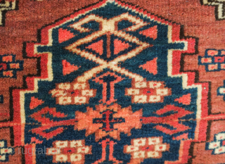 Yomut torba in Chodor design, late 19th century. The weave is very fine.  Each medallion is two-toned with a deep green juxtaposed on the bottom of one and the top half  ...