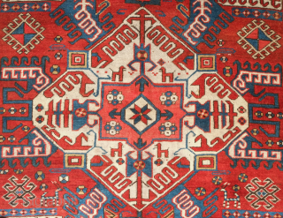 Kasim Ushak rug, 19th century. Fabulous design articulation. Good age and condition. All good colors. 167 x 257 cm              