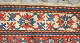 Kasim Ushak rug, 19th century. Fabulous design articulation. Good age and condition. All good colors. 167 x 257 cm              