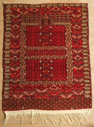 Tekke Ensi, Late 19th Century.  Excellent condition but for a couple of small holes on the elem.  Nice soft wool.  112 x 143 cm      