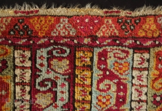 Kirsehir Yastik Face, Late 19th century.  Wonderful shawl design.  Tiny touches of fuchsin which apear as grey tones in the center of some of the small floral motifs. Otherwise, all  ...