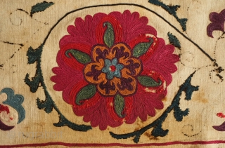 Uzbek suzani border fragment, 3rd to 4th quarter of the 19th century.  A few of the inner petals are in wool some of which has corroded due to a corrosive quality  ...