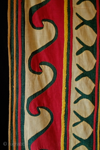 Saurasthra, Gujarat Applique Cover/Hanging, 19th Century to early 20th Century.  These were used to cover bedding quilt piles when not in use.  Hand spun and hand loomed cotton ground karbaz  ...