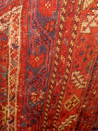 Last quarter of the 19th century Kurdish rug, all natural dyes, wool warps and wefts, flat-woven ends still present, in overall good condition with rewrapped selvages, some oxidation of the browns, very  ...