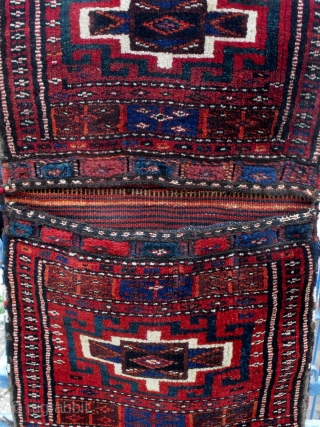 Complete Northwest Persian Kurdish heybe with Memling gul design, early 20th century, beautiful condition, all dyes appear natural.  Please ask for additional photos if needed.       
