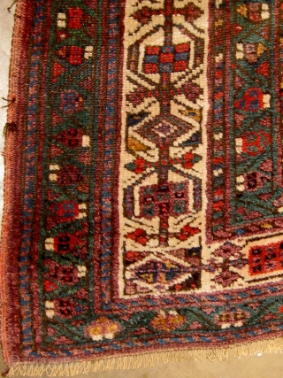 Antique Kurdish Sauj Bulagh "main carpet", last quarter of the nineteenth century, 5' by 8'5", in lovely condition, with one end still retaining its original flatweave finish.  Red wefts as is  ...