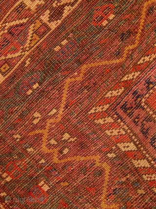 Antique Kurdish Sauj Bulagh "main carpet", last quarter of the nineteenth century, 5' by 8'5", in lovely condition, with one end still retaining its original flatweave finish.  Red wefts as is  ...