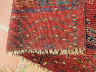 TURKOMAN YAMUT TENT BAG. A really unusual bag face with rich colours. The use of the "drynak" gul as the secondary design is rare. This is more usual to be found in ...