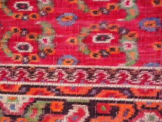 Persian velvet ikat. Late 19th early  29th century.No backing. 27 x 33 inches (69 x 84 cm )Good condition, slight wear, no stains. Six colors (Orange, red, white, blue, green and  ...