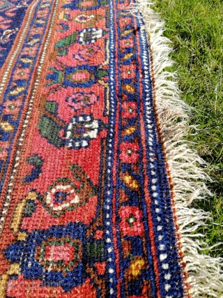 Object: Kurdish Hamedan rug.

Manufacturing area: North West Iran.

Pattern: The midfield consists of a repeated bird/eagle pattern in different colors. The main border consists of stylized flowers, leaves and bothe figures. The secondary  ...