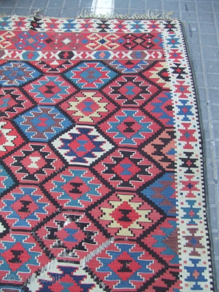 Caucasian Kilim Size: 320x184-cm /125.9x72.4-inches
The kilim has been fixed in some places(as you can see on the pictures)Very uniqe design!Good luck to all bidders -- Serious bidders only please


    