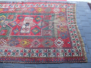 Caucasian size: 263x142-cm                              