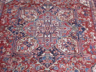 heriz rug size:340x253-cm good price                            