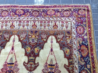 Prayer rug turki silk antiqe size:185x138-cm                           