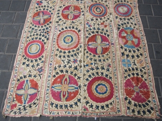 antique uzbek nim suzani fragment it is one of the best suzani fragment i have ever seen. Size:140x107-cm / 55.1x42.1-inches more info please mail me        