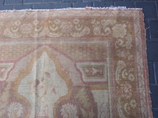 Turkish Ushak ? size:210x136-cm    ask                         