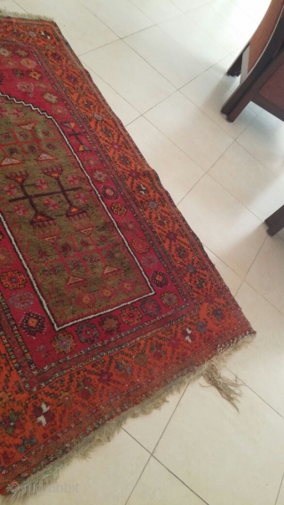 Prayer rug turki or Kurdish size:195x118 good contishen.   Ask                      