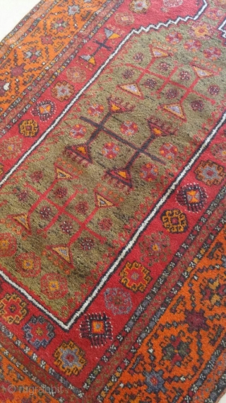 Prayer rug turki or Kurdish size:195x118 good contishen.   Ask                      