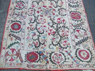 ANTIQUE UZBEK SILK HAND MADE- EMBROIDERED SUZANI 
Size: 157x107-cm / 61.8x42.1-inches
Year: 1900
Medium: cotton and silk hand made embroidery 
 
             