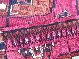 Tekke main carpet fragment 78x70-cm  / 30.7x27.5-inches
silk+Wool on wool                       