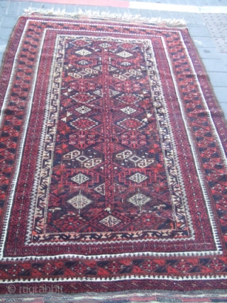 ANTIQUE BALUCH CARPET
This is beautiful Baluch rug carpet ,
Size: 191x112-cm / 75.1x44.0-inches 
1900-1920 I love this antique beauty and I am sure you will too.
        