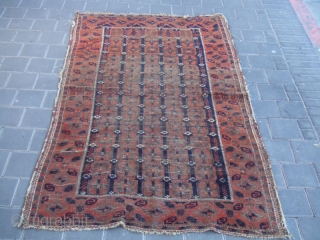 ANTIQUE BALUCH TRIBAL CARPET 
The carpet has been fixed in some places(as you can see on the pictures)There is a little hole and repair  (as you can see on the pictures)
Size:174x100-cm  ...