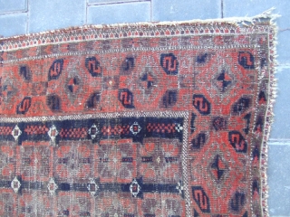 ANTIQUE BALUCH TRIBAL CARPET 
The carpet has been fixed in some places(as you can see on the pictures)There is a little hole and repair  (as you can see on the pictures)
Size:174x100-cm  ...